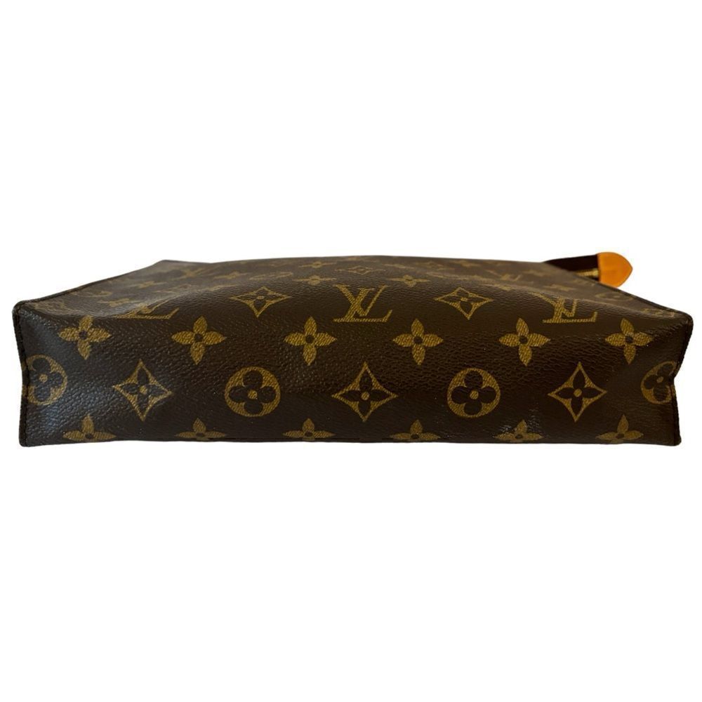 Louis Vuitton Pochette Accessoire leather clutch bag - Picture 12 of 12
